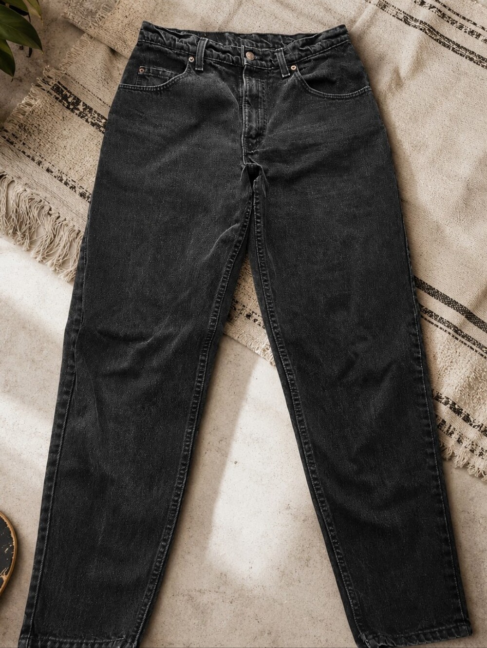 Vintage 90s Levi’s 560 Black Jeans Grunge Skater Baggy Made USA Red Tab